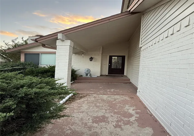 Photo 4 of Single family home for sale at 4211 Bridledon Ln, Houston, TX 77014 | MLS# 84408346 | Listing updated on 2026-09-09