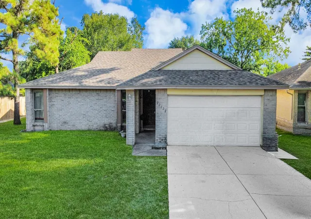 Photo 1 of Single family home for sale at 22122 Breezy Hl Dr, Katy, TX 77449 | MLS# 21829143 | Listing updated on 2026-07-22
