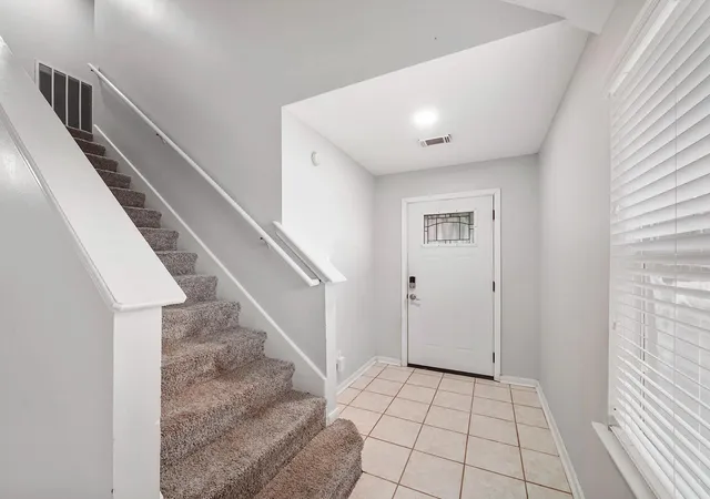 Photo 4 of Single family home for sale at 7620 Goudin Dr, Missouri City, TX 77489 | MLS# 68217002 | Listing updated on 2026-08-08