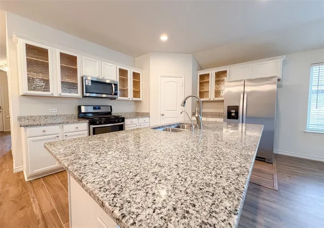 Photo 4 of Single family home for sale at 11524 Kalinago View Ln, Conroe, TX 77304 | MLS# 44502400 | Listing updated on 2026-07-23