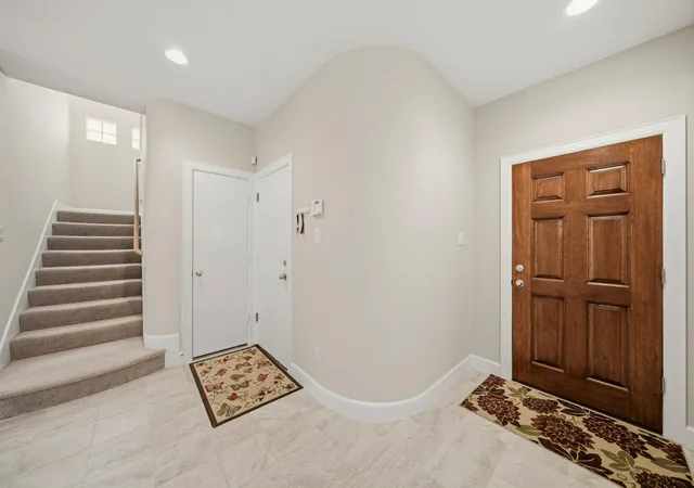 Photo 3 of Sale Pending at 11516 Main Maple Dr, Houston, TX 77025 | MLS# 62884870 | Listing updated on 2026-09-21