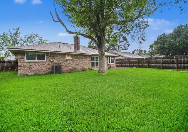 Homes for sale in Pearland, TX | 2313 Goodrich St, Pearland, TX 77581 | MLS# 6175836