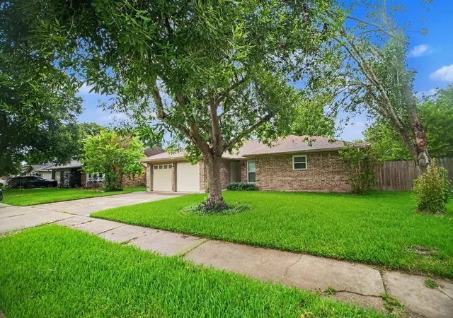 Homes for sale in Pearland, TX | 2313 Goodrich St, Pearland, TX 77581 | MLS# 6175836