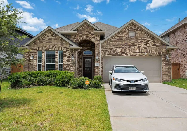 Photo 1 of Single family home for sale at 10822 Mendel Ter Dr, Rosharon, TX 77583 | MLS# 88336090 | Listing updated on 2026-08-13