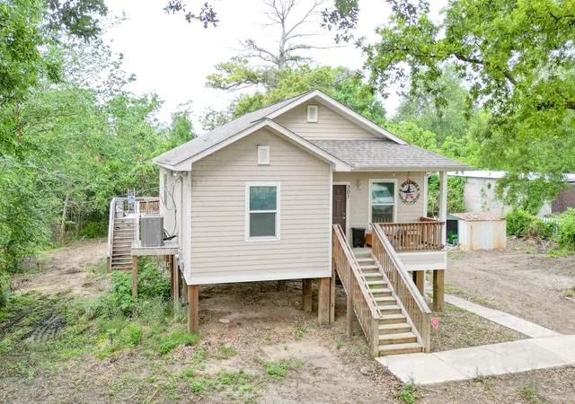 5th image of 301 Bayou Dr, Channelview, TX 77530 | MLS# 64286483