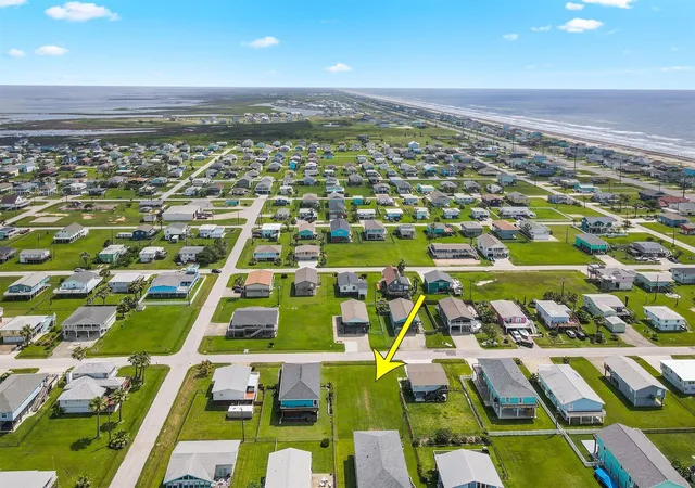 Photo 4 of Land for sale at 4126 Jackson St, Galveston, TX 77554 | MLS# 74014341 | Listing updated on 2026-05-19