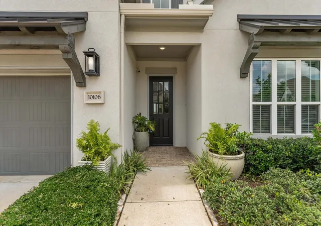 Photo 4 of Single family home for sale at 10106 Blythe St, Rosharon, TX 77583 | MLS# 98784650 | Listing updated on 2026-08-02