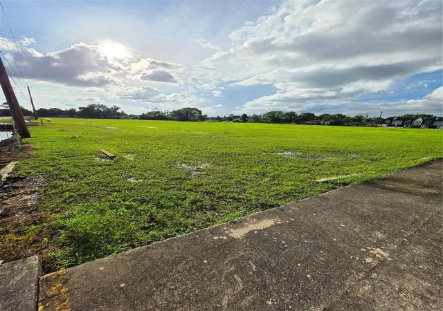 2nd image of 0 E Houston Rd, Houston, TX 77028 | MLS# 51655394