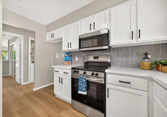 Photo 4 of Single family home for sale at 23219 Calico Corners Ln, Spring, TX 77373 | MLS# 19360131 | Listing updated on 2026-10-23