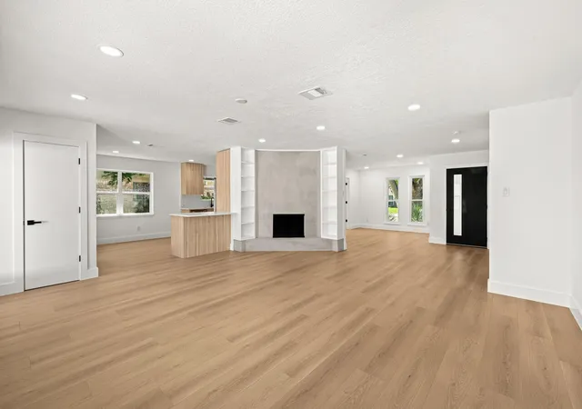 3rd image of 7631 Westwind Ln, Houston, TX 77071 | MLS# 80141402