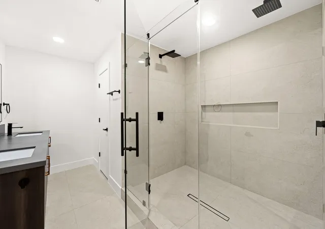 5th image of 7631 Westwind Ln, Houston, TX 77071 | MLS# 80141402