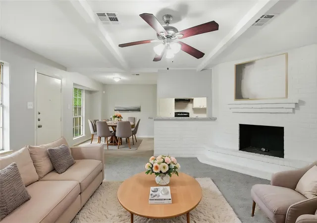 4th image of 6814 Indian Falls Dr, Missouri City, TX 77489 | MLS# 11465414