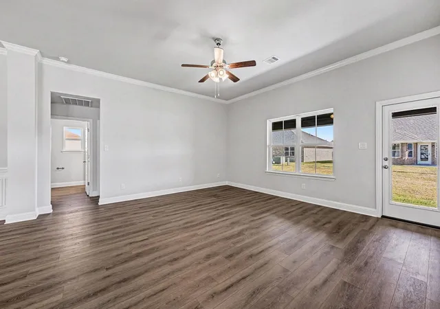 Photo 3 of Sale Pending at 14 Keystone Ct, Angleton, TX 77515 | MLS# 12724018 | Listing updated on 2026-09-11
