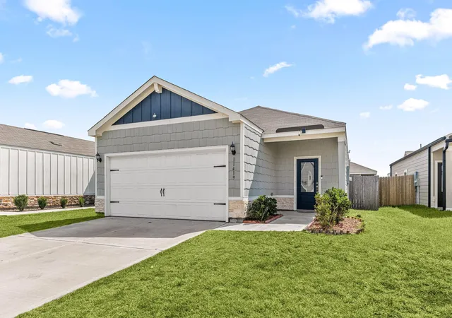 Photo 2 of Single family home for sale at 11419 Prairie Walk Dr, Houston, TX 77048 | MLS# 92882699 | Listing updated on 2026-09-20