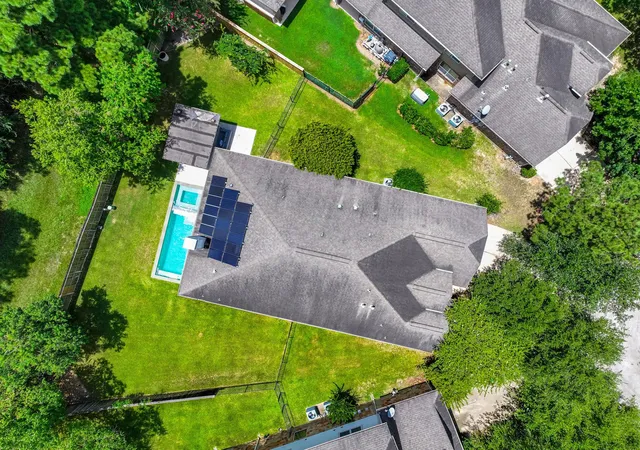 2nd image of 2 Arrowfeather Pl, Spring, TX 77389 | MLS# 82738960