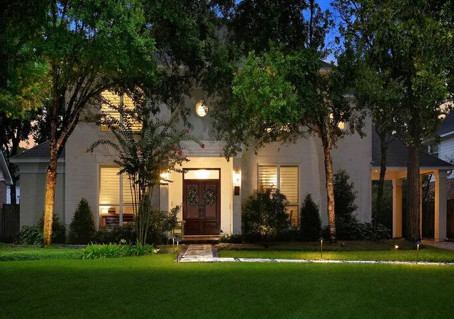 Photo 1 of Sale Pending at 242 Split Rock Rd, Spring, TX 77381 | MLS# 9248759 | Listing updated on 2026-08-28