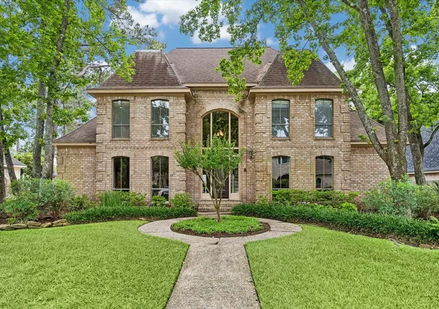 Homes for sale in Kingwood, TX | 2519 Golden Pond Dr, Kingwood, TX 77345 | MLS# 54324985