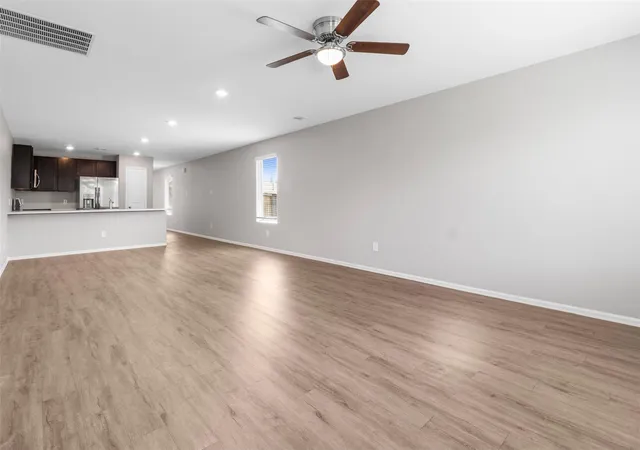 5th image of 703 Larkspur Shadow Dr, Magnolia, TX 77354 | MLS# 92698233