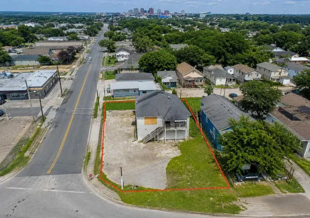 1st image of 1806 Ssgt Macario Garcia Dr, Houston, TX 77011 | MLS# 90485174
