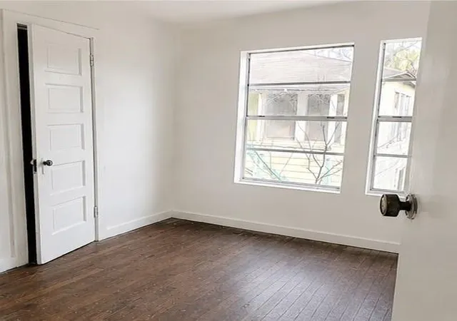 5th image of 1806 Ssgt Macario Garcia Dr, Houston, TX 77011 | MLS# 90485174