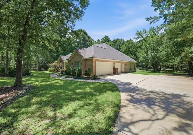 3rd image of 33206 Windcrest Estates Blvd, Magnolia, TX 77354 | MLS# 14635368