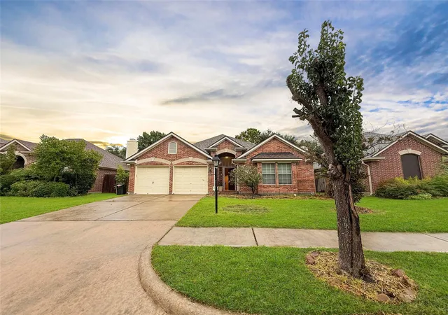 1st image of 2723 Kimbleton Ct, Houston, TX 77082 | MLS# 46141227