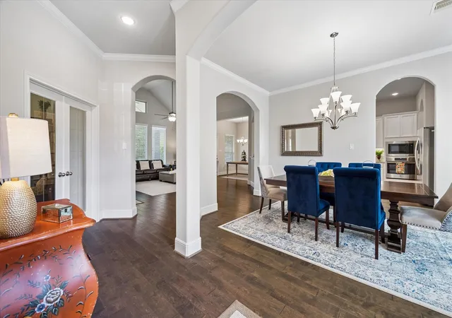 Photo 4 of Single family home for sale at 19 Peace Tree Way, Tomball, TX 77375 | MLS# 39769372 | Listing updated on 2026-08-21