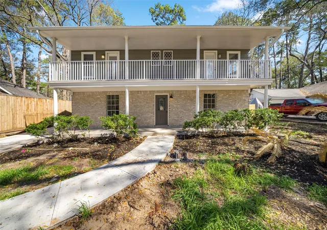 Photo 2 of Single family home for sale at 15102 Long Oak Dr, Houston, TX 77070 | MLS# 49432393 | Listing updated on 2026-08-29