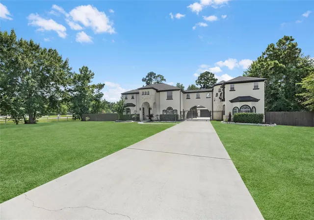 4th image of 21703 Spur Circle Ln, Crosby, TX 77532 | MLS# 62850678