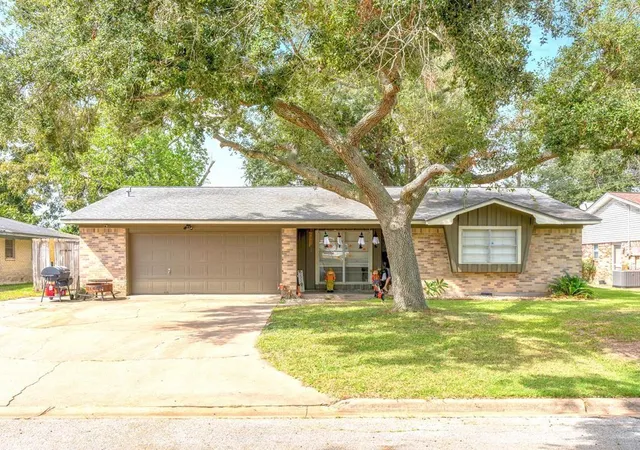 Photo 1 of Single family home for sale at 4009 Rice Ave, Bay City, TX 77414 | MLS# 97601756 | Listing updated on 2026-04-25