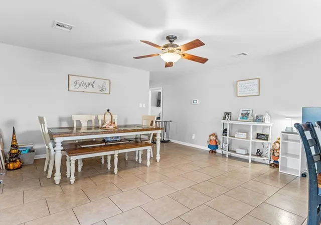 Photo 4 of Single family home for sale at 4009 Rice Ave, Bay City, TX 77414 | MLS# 97601756 | Listing updated on 2026-04-25