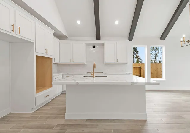 Photo 3 of Single family home for sale at 15819 Swan Lake Ln, Conroe, TX 77302 | MLS# 57815152 | Listing updated on 2026-09-19