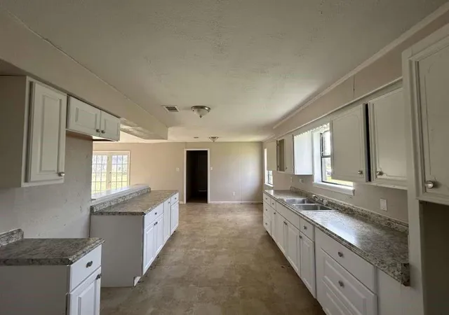 Photo 1 of Single family home for sale at 2068 Tx 36, Brazoria, TX 77422 | MLS# 95322403 | Listing updated on 2026-10-05