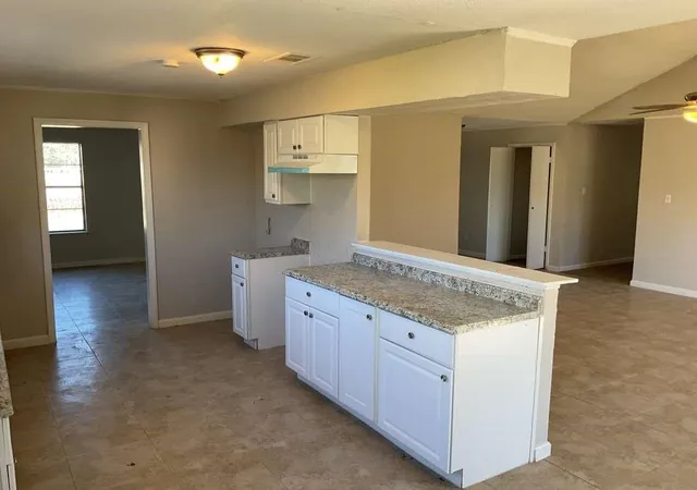 Photo 4 of Single family home for sale at 2068 Tx 36, Brazoria, TX 77422 | MLS# 95322403 | Listing updated on 2026-10-05