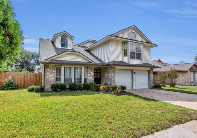 Photo 1 of Single family home for sale at 15619 Beechnut St, Houston, TX 77083 | MLS# 73968493 | Listing updated on 2026-07-08