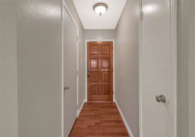 2nd image of 5625 Sugar Creek Dr, La Porte, TX 77571 | MLS# 86545023