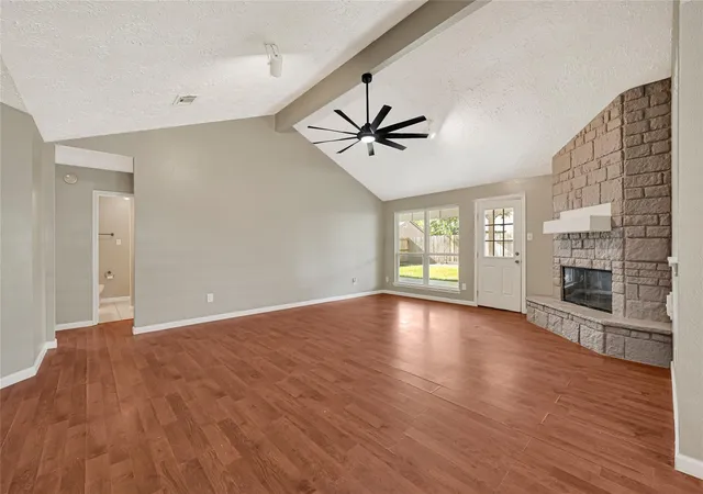 5th image of 5625 Sugar Creek Dr, La Porte, TX 77571 | MLS# 86545023
