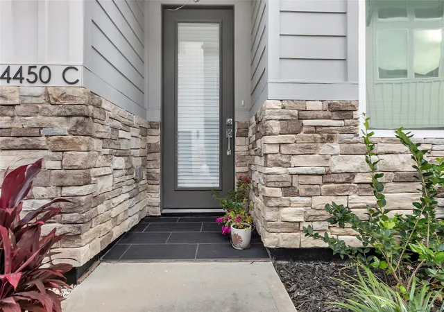 3rd image of 4450 W Tidwell Rd #C, Houston, TX 77091 | MLS# 88033914