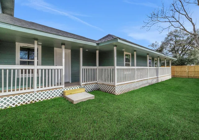 1st image of 990 Wall St, Houston, TX 77088 | MLS# 12448236