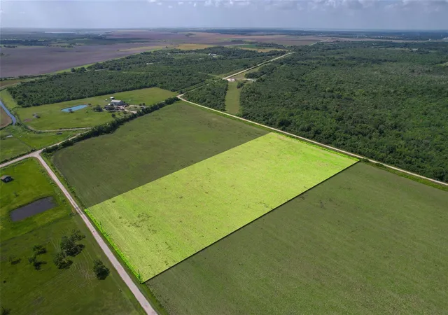 2nd image of 0000 Cr 160, Alvin, TX 77511 | MLS# 83585405