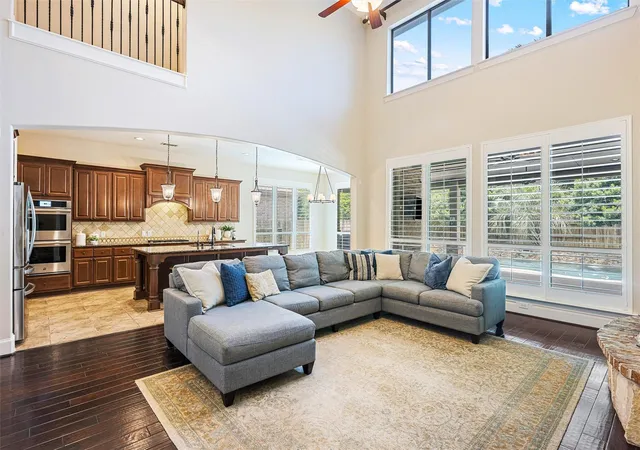 Photo 3 of Single family home for sale at 25406 Greenwell Springs Ln, Katy, TX 77494 | MLS# 39912673 | Listing updated on 2026-09-19