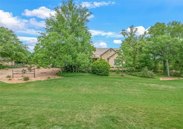 Photo 3 of Single family home for sale at 4819 Williams Crk, College Station, TX 77845 | MLS# 77941806 | Listing updated on 2026-09-18