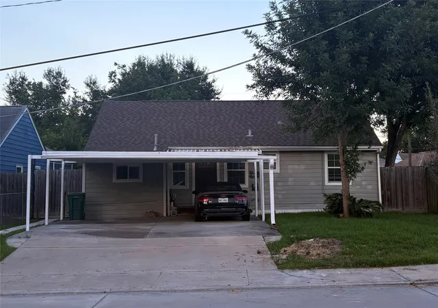 Photo 1 of Single family home for sale at 717 Wafer St, Pasadena, TX 77506 | MLS# 22966083 | Listing updated on 2026-07-18