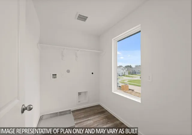 23rd image of 210 Texas Ave, China, TX 77613 | MLS# 58128213