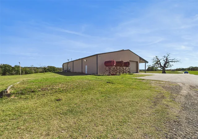 Homes for sale in Navasota, TX | 12794 County Road 307, Navasota, TX 77868 | MLS# 77631644
