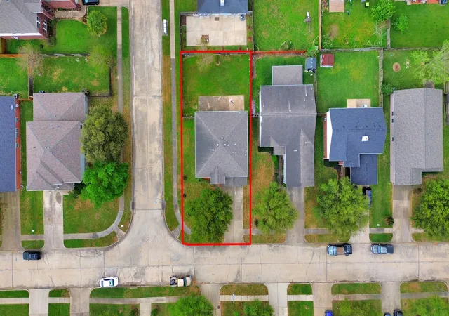 Photo 2 of Single family home for sale at 2203 Gable Holw Ln, Katy, TX 77450 | MLS# 4699004 | Listing updated on 2026-08-21