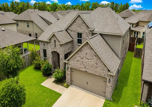 Photo 3 of Single family home for sale at 21011 Pastel Sky Wy, Humble, TX 77338 | MLS# 60373642 | Listing updated on 2026-08-26