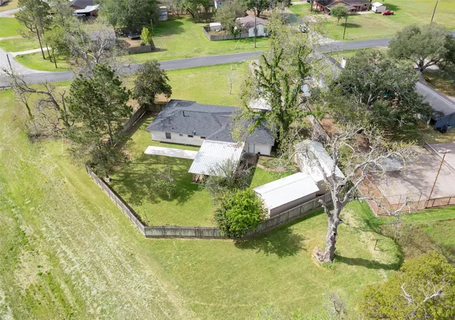 49th image of 1327 Hodges Ln, Wharton, TX 77488 | MLS# 68845939