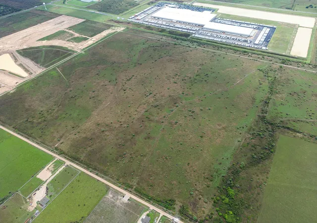 Photo 4 of Land for sale at 000 E Harrison Rd Rexville Fm 3013, Sealy, TX 77474 | MLS# 94512655 | Listing updated on 2026-06-25