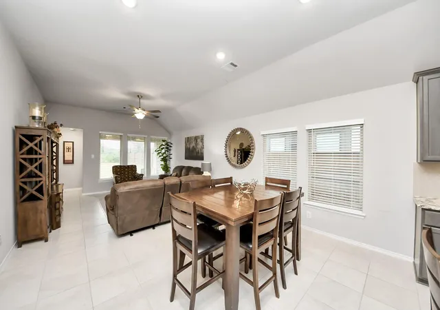 Photo 3 of Single family home for sale at 4218 Kinsey St, Rosharon, TX 77583 | MLS# 98081162 | Listing updated on 2026-07-11